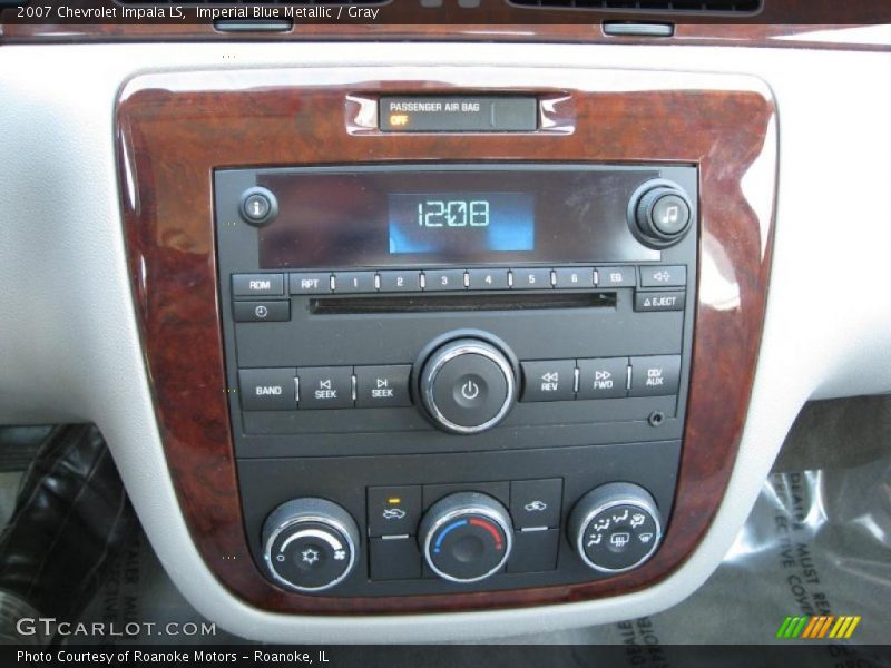 Controls of 2007 Impala LS