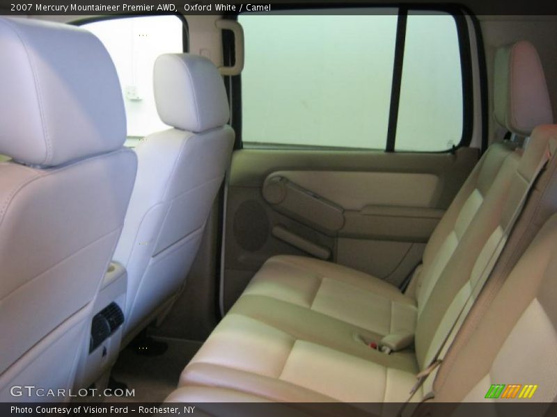 Oxford White / Camel 2007 Mercury Mountaineer Premier AWD