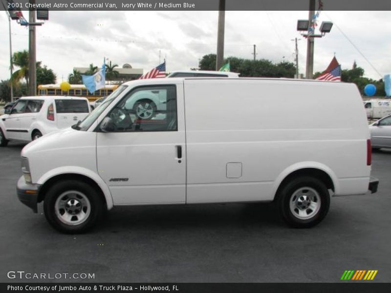 2001 Astro Commercial Van Ivory White
