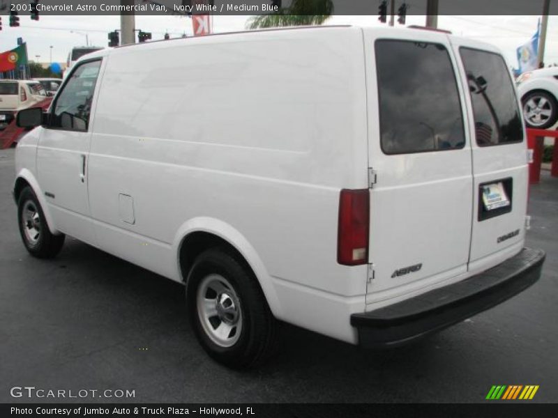  2001 Astro Commercial Van Ivory White