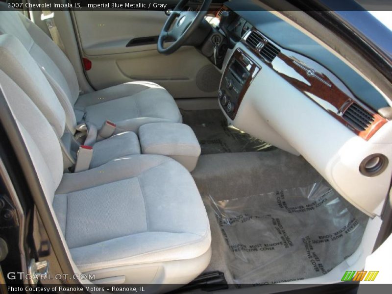 Dashboard of 2007 Impala LS