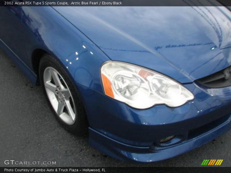 Arctic Blue Pearl / Ebony Black 2002 Acura RSX Type S Sports Coupe