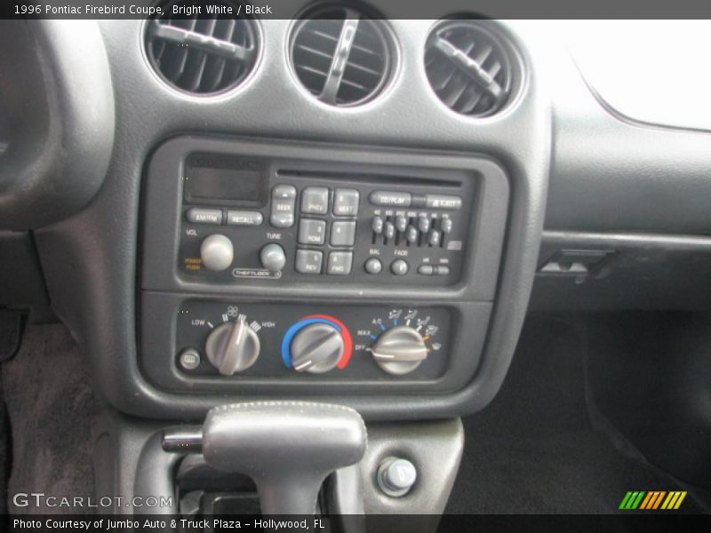 Controls of 1996 Firebird Coupe