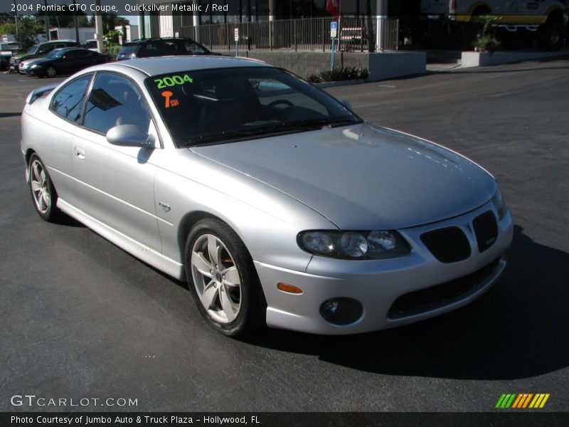Front 3/4 View of 2004 GTO Coupe