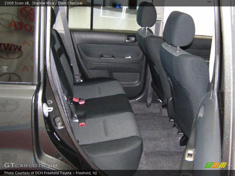 Shadow Mica / Dark Charcoal 2006 Scion xB