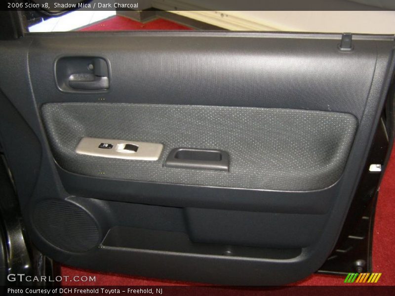 Shadow Mica / Dark Charcoal 2006 Scion xB