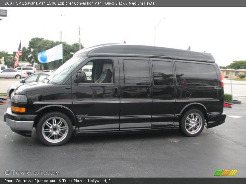 Onyx Black / Medium Pewter 2007 GMC Savana Van 1500 Explorer Conversion Van