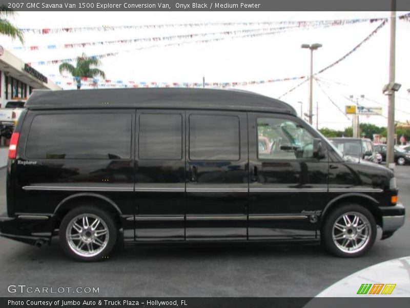 Onyx Black / Medium Pewter 2007 GMC Savana Van 1500 Explorer Conversion Van