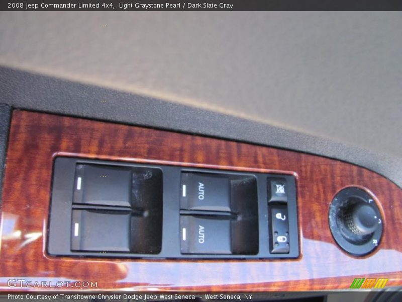 Light Graystone Pearl / Dark Slate Gray 2008 Jeep Commander Limited 4x4