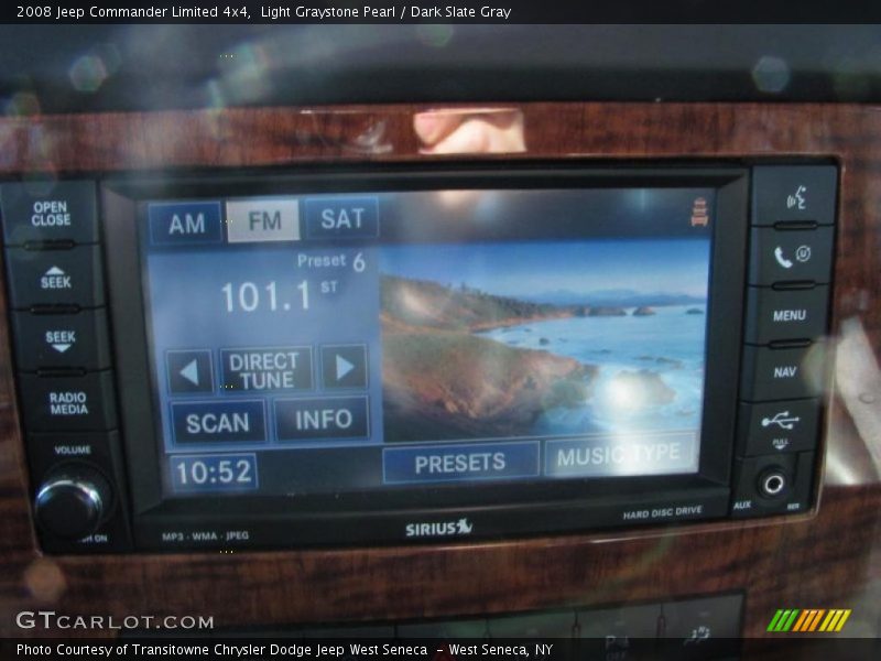 Light Graystone Pearl / Dark Slate Gray 2008 Jeep Commander Limited 4x4