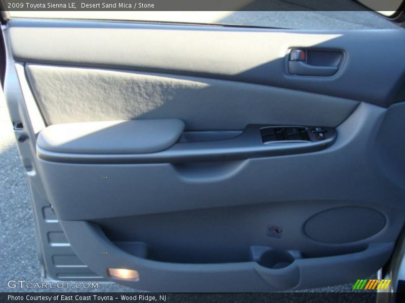 Desert Sand Mica / Stone 2009 Toyota Sienna LE