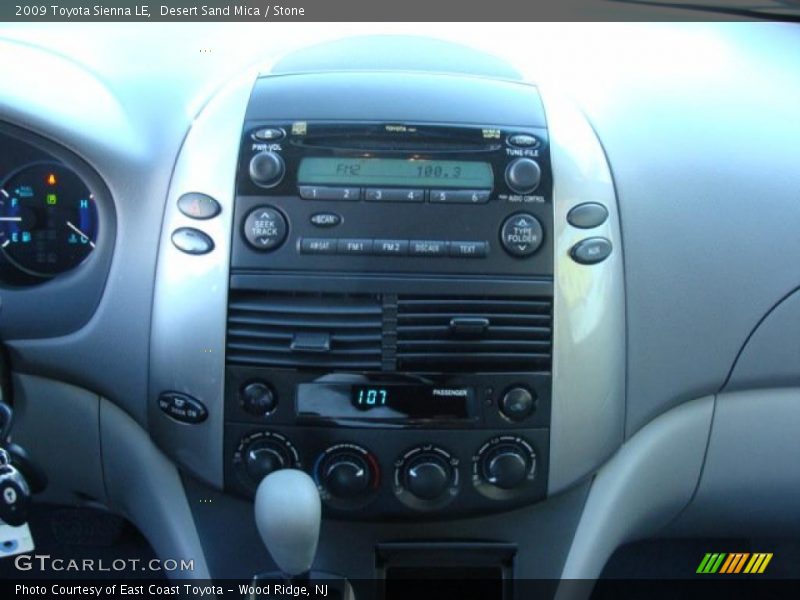 Desert Sand Mica / Stone 2009 Toyota Sienna LE