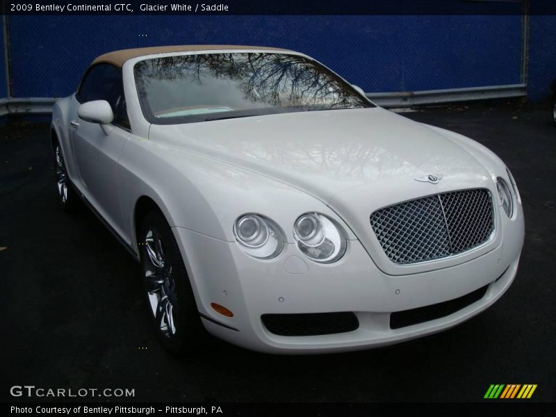 Glacier White / Saddle 2009 Bentley Continental GTC