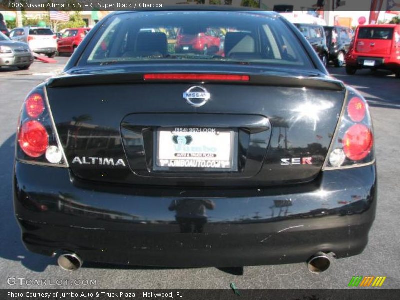  2006 Altima 3.5 SE-R Logo