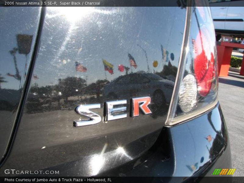 Super Black / Charcoal 2006 Nissan Altima 3.5 SE-R