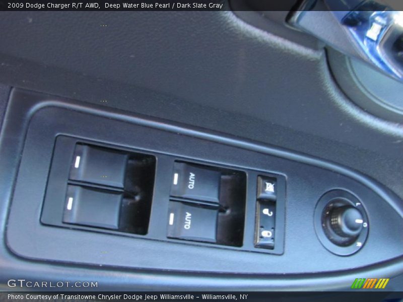 Deep Water Blue Pearl / Dark Slate Gray 2009 Dodge Charger R/T AWD