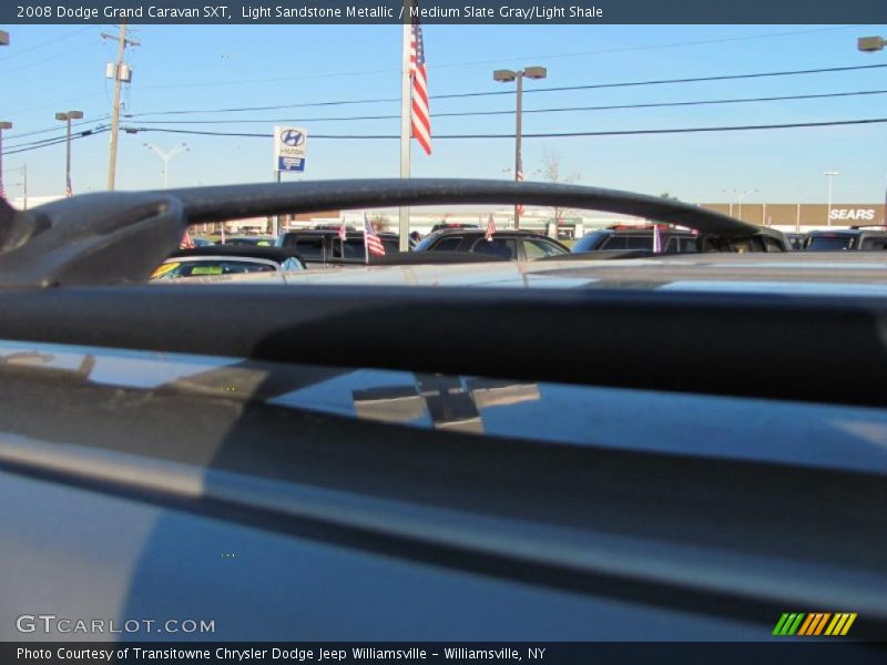 Light Sandstone Metallic / Medium Slate Gray/Light Shale 2008 Dodge Grand Caravan SXT