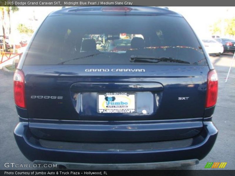 Midnight Blue Pearl / Medium Slate Gray 2005 Dodge Grand Caravan SXT