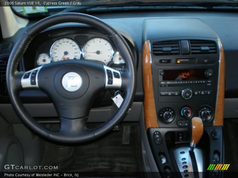Cypress Green / Gray 2006 Saturn VUE V6