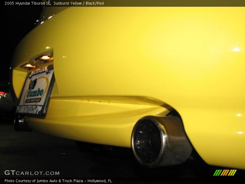 Sunburst Yellow / Black/Red 2005 Hyundai Tiburon SE