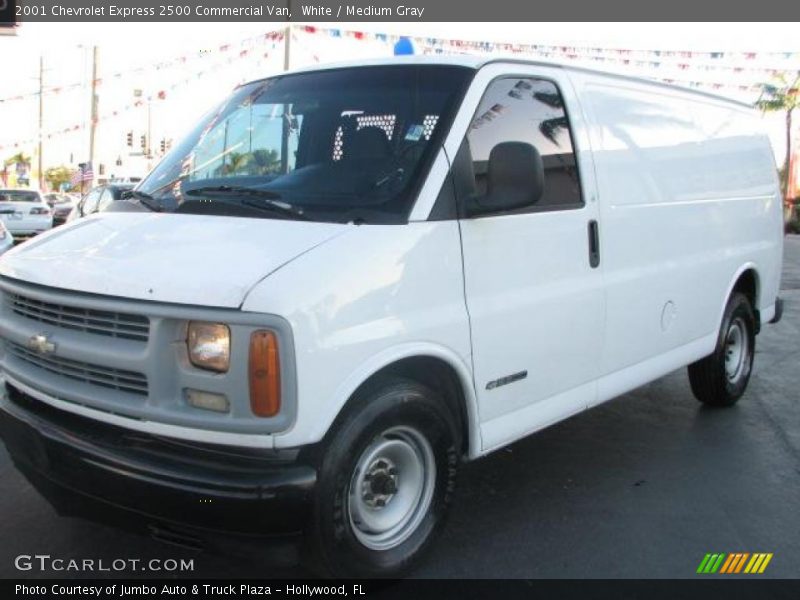 White / Medium Gray 2001 Chevrolet Express 2500 Commercial Van