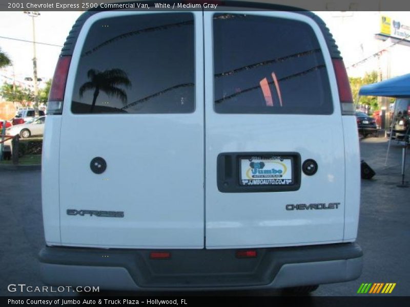 White / Medium Gray 2001 Chevrolet Express 2500 Commercial Van