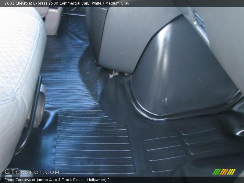White / Medium Gray 2001 Chevrolet Express 2500 Commercial Van