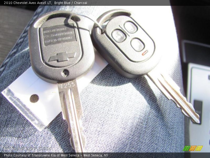 Bright Blue / Charcoal 2010 Chevrolet Aveo Aveo5 LT