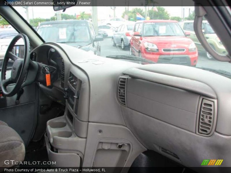 Ivory White / Pewter 2000 GMC Safari Commercial