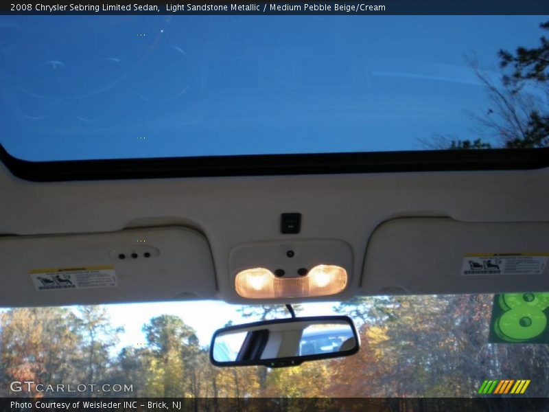 Light Sandstone Metallic / Medium Pebble Beige/Cream 2008 Chrysler Sebring Limited Sedan