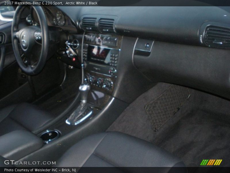 Arctic White / Black 2007 Mercedes-Benz C 230 Sport