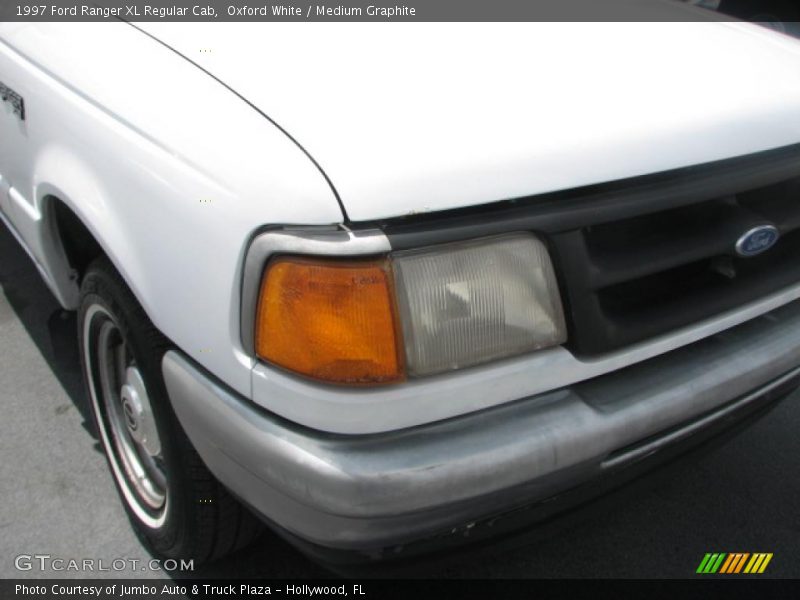 Oxford White / Medium Graphite 1997 Ford Ranger XL Regular Cab