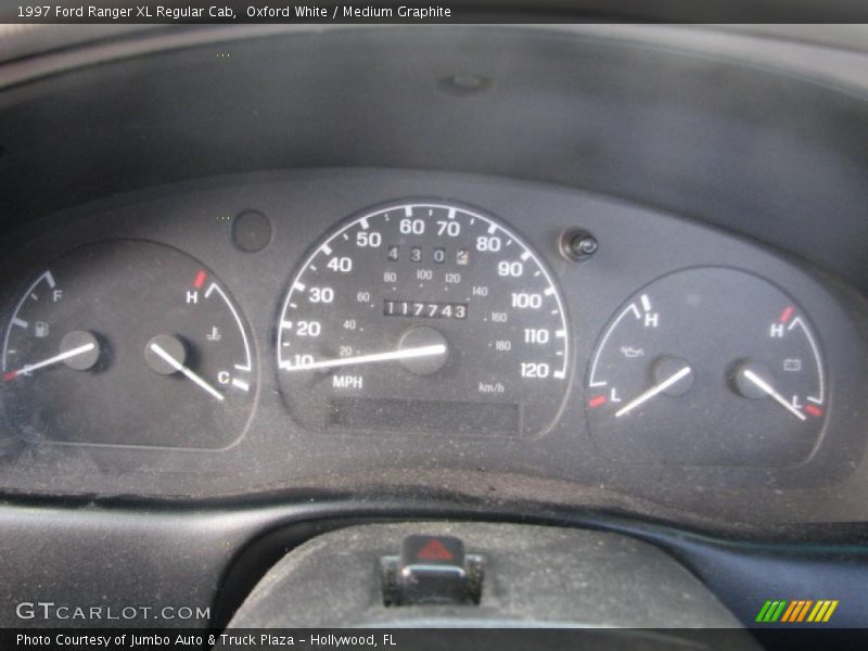 Oxford White / Medium Graphite 1997 Ford Ranger XL Regular Cab