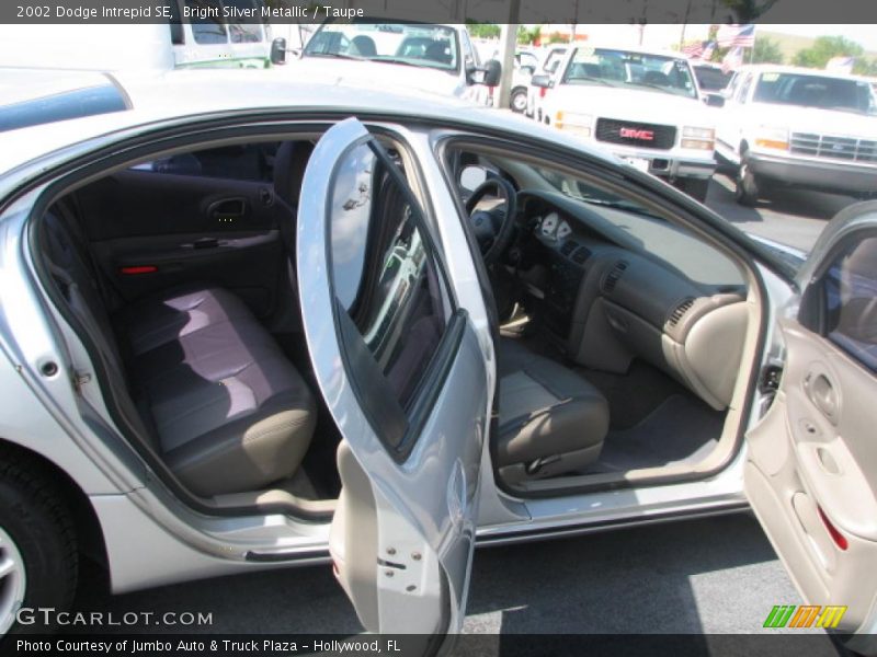 Bright Silver Metallic / Taupe 2002 Dodge Intrepid SE