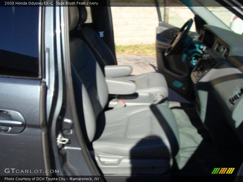 Sage Brush Pearl / Ivory 2003 Honda Odyssey EX-L