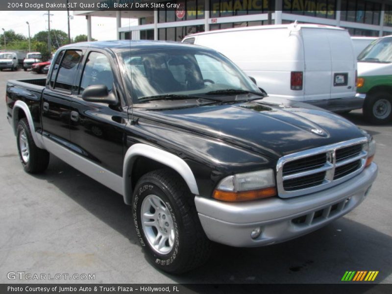 Front 3/4 View of 2004 Dakota SLT Quad Cab