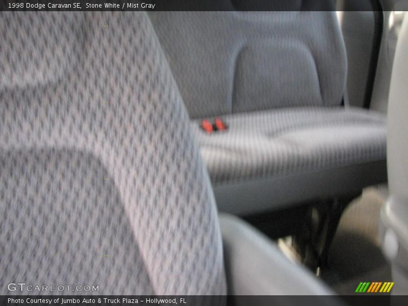 Stone White / Mist Gray 1998 Dodge Caravan SE