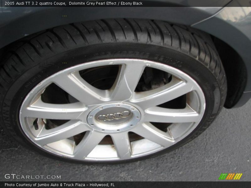  2005 TT 3.2 quattro Coupe Wheel