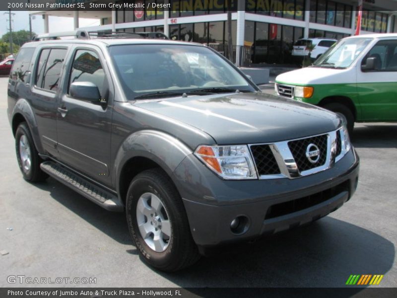Storm Grey Metallic / Desert 2006 Nissan Pathfinder SE