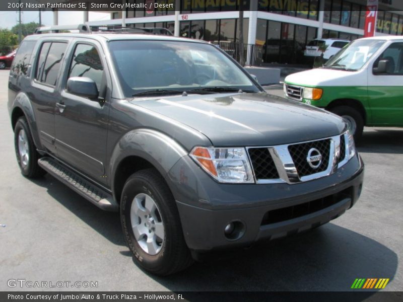 Storm Grey Metallic / Desert 2006 Nissan Pathfinder SE