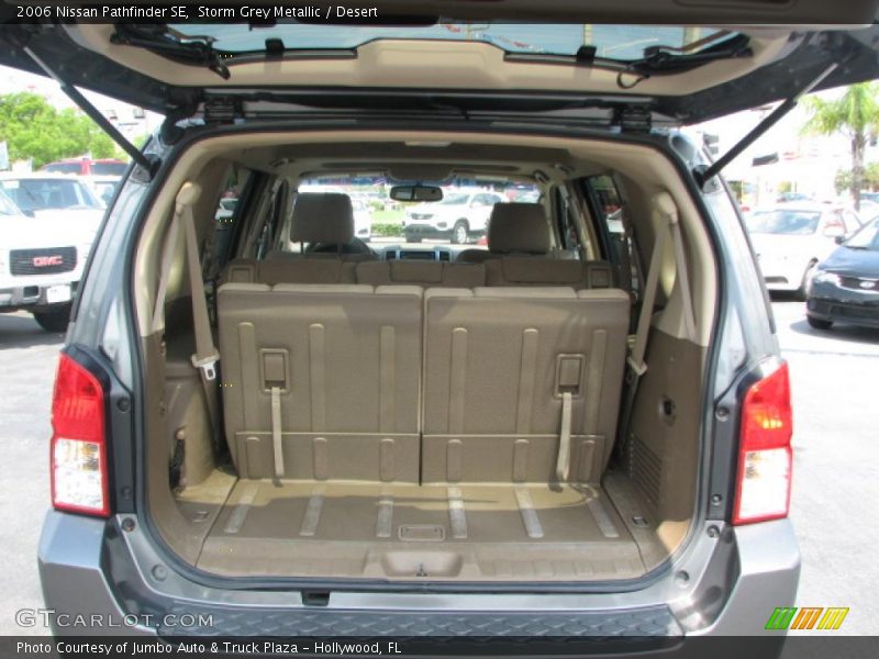 Storm Grey Metallic / Desert 2006 Nissan Pathfinder SE