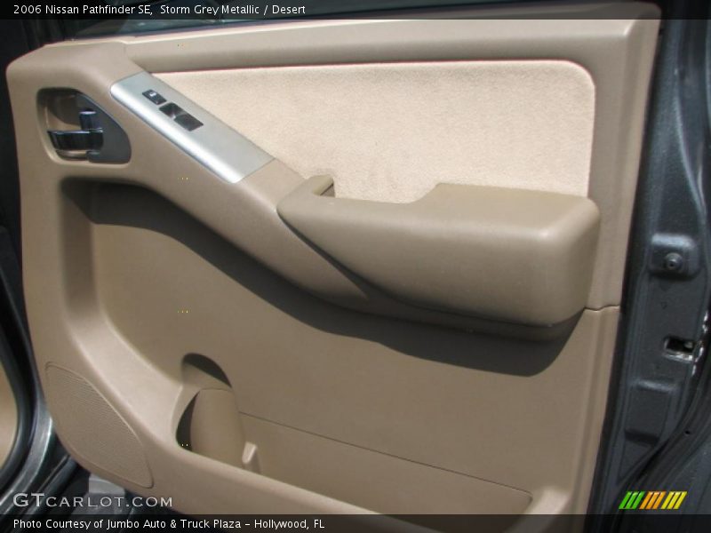 Storm Grey Metallic / Desert 2006 Nissan Pathfinder SE