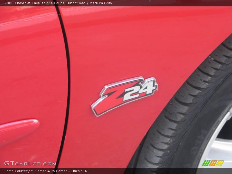 Bright Red / Medium Gray 2000 Chevrolet Cavalier Z24 Coupe