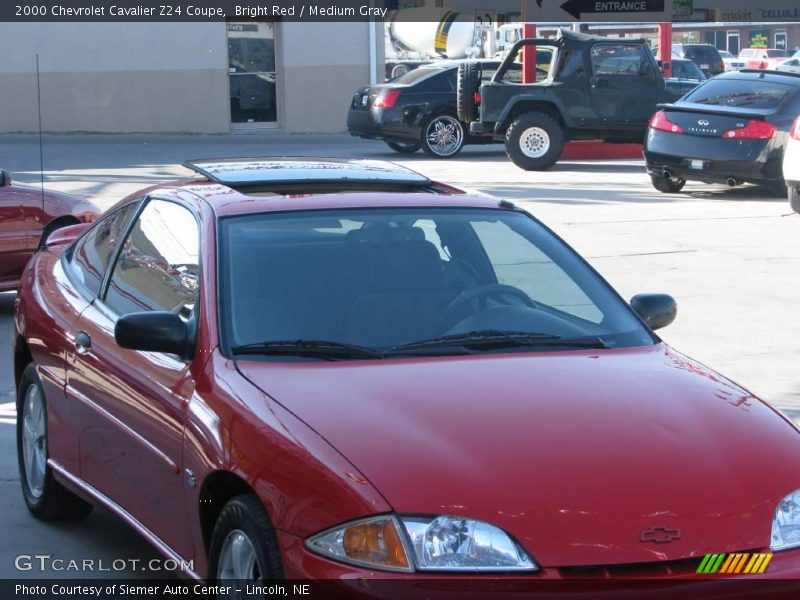 Bright Red / Medium Gray 2000 Chevrolet Cavalier Z24 Coupe