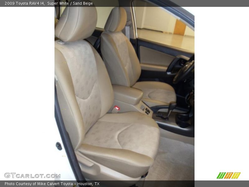 Super White / Sand Beige 2009 Toyota RAV4 I4