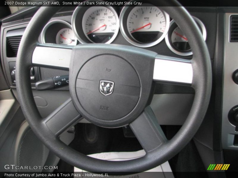  2007 Magnum SXT AWD Steering Wheel