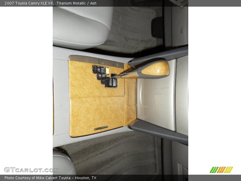 Titanium Metallic / Ash 2007 Toyota Camry XLE V6