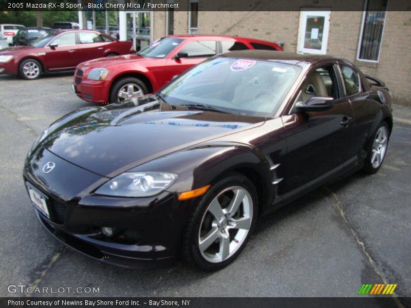 Front 3/4 View of 2005 RX-8 Sport