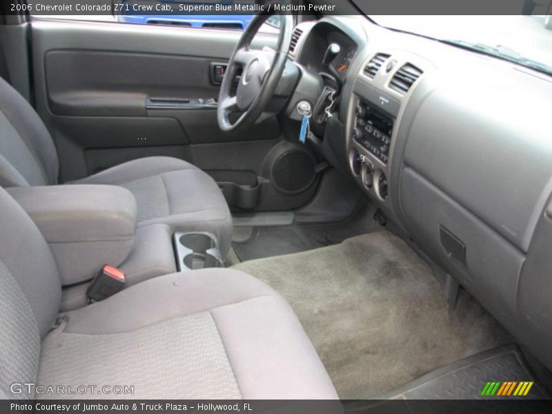 Dashboard of 2006 Colorado Z71 Crew Cab