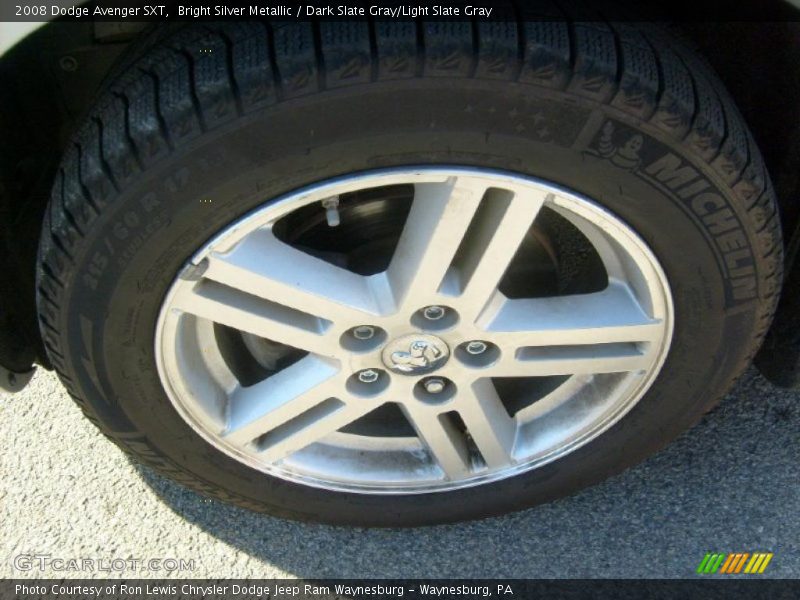 Bright Silver Metallic / Dark Slate Gray/Light Slate Gray 2008 Dodge Avenger SXT
